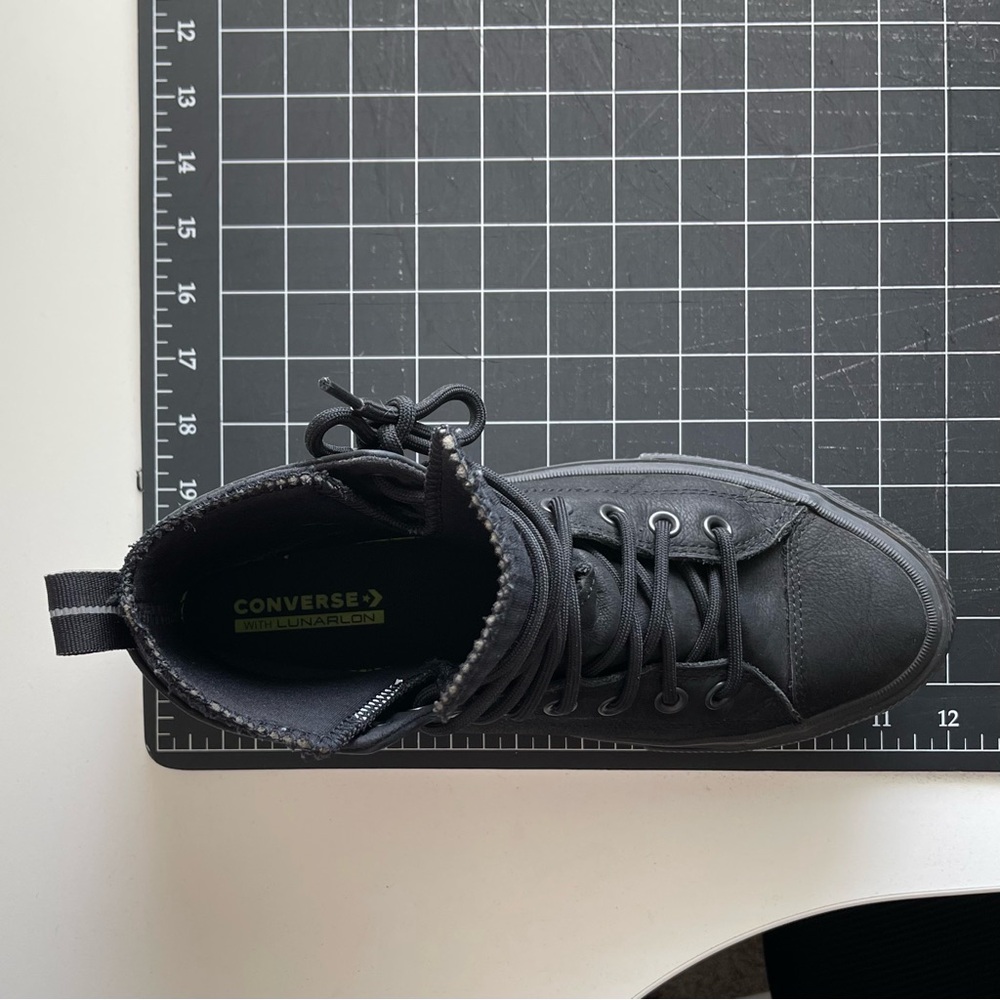 Converse  Chuck Taylor All Star Waterproof Nubuck Boot Men’s Size 7 or 8 - Picture 10 of 14